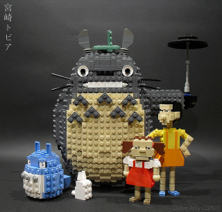Illustration for article titled The films of Hayao Miyazaki à la Lego